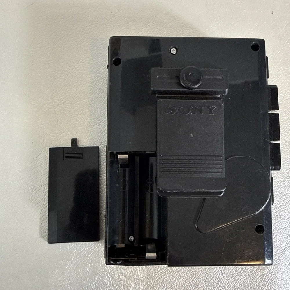 Sony Walkman WM 31/32/41 Stereo Cassette Player Parts ONLY AS IS RARE!